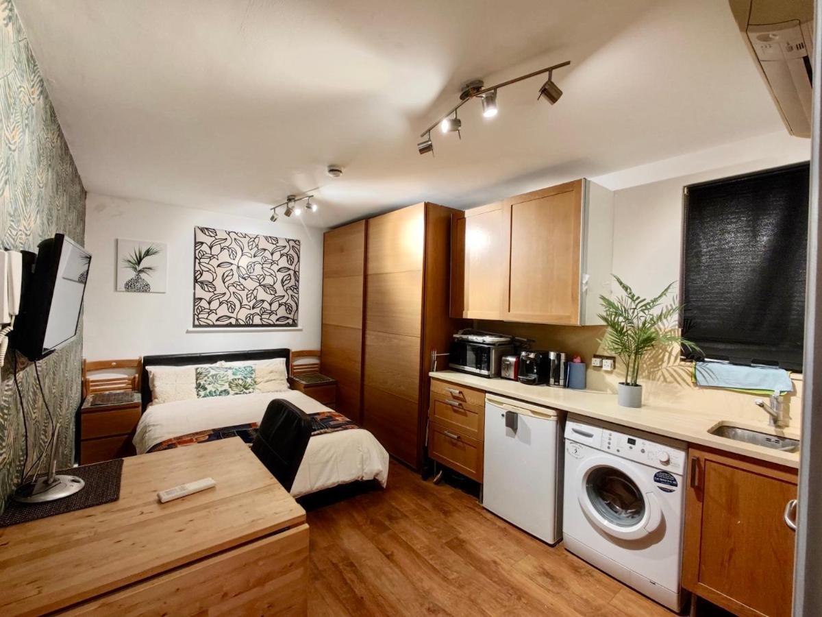 Studio Apartment 351 Ladbroke Grove, London W10 6Ha Exterior photo